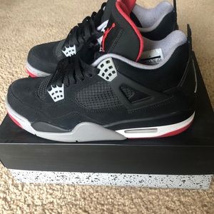 2012 Jordan IV Bred uses good condition